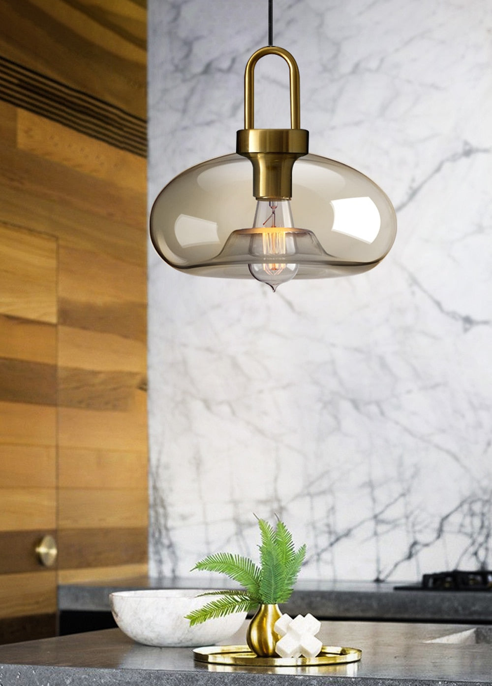Wady Modern Amber Glass Pendant Light