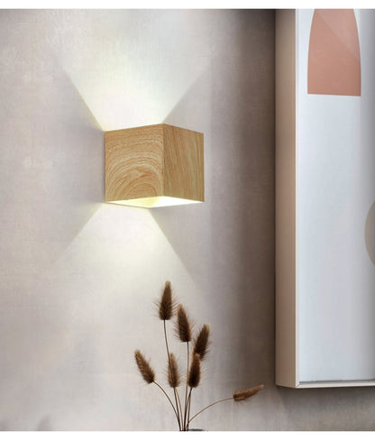 Japandi Imitation Wood Wall Light